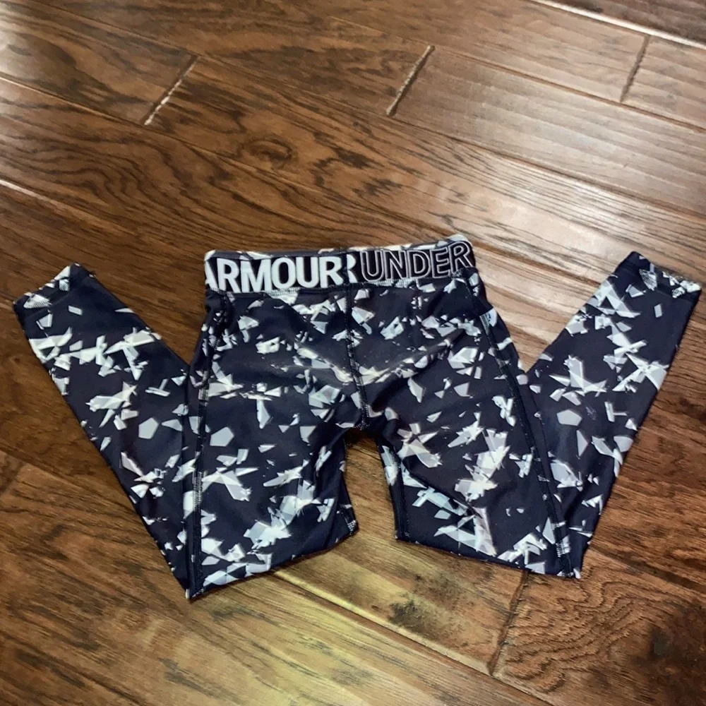 Under Armour black gray & white design leggings waistband tights youth XS pants - Picture 5 of 5